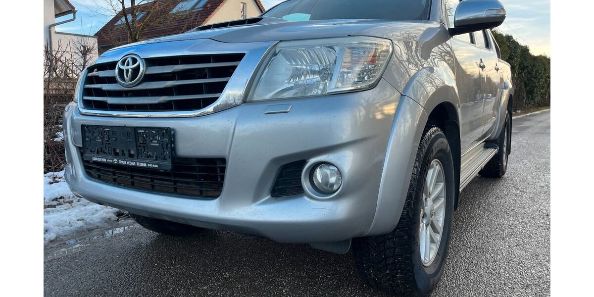 Toyota Hilux 399.258 km 18.500 &euro; München 80939