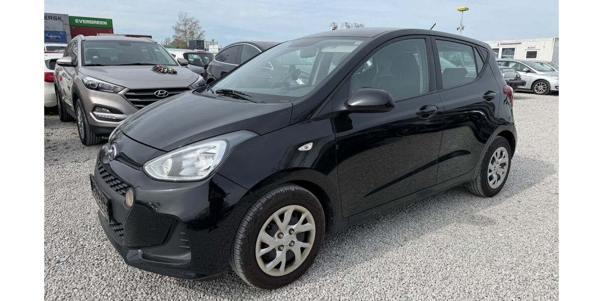 Hyundai i10 179.000 km 4.999 &euro; München 81829