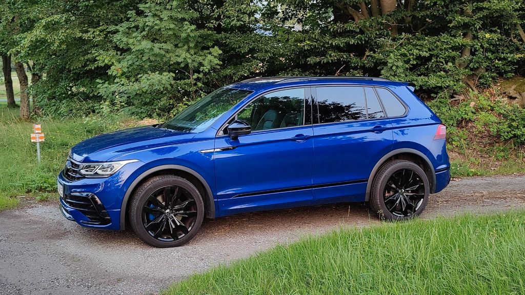 VW Tiguan 49.000 km 33.990 &euro; München 80995