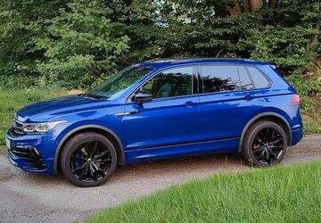 VW Tiguan 49.000 km 35.250 &euro; München 80995