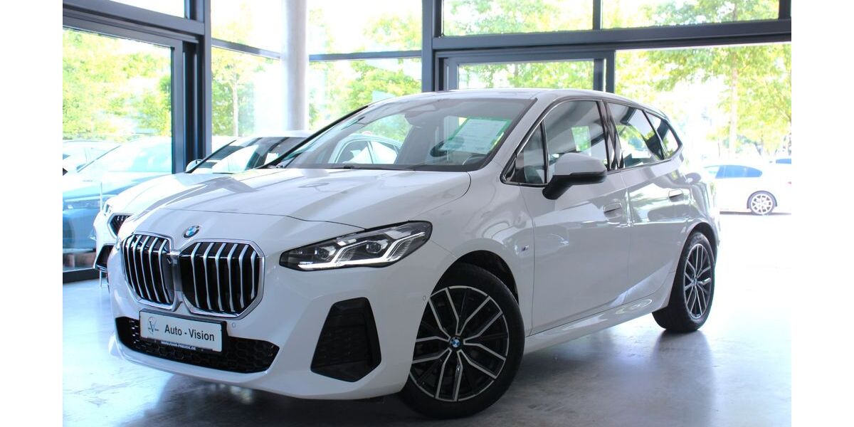 BMW 218 Active Tourer 43.492 km 23.700 &euro; München 81825