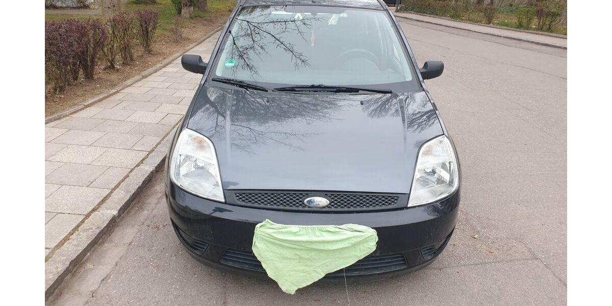 Ford Fiesta 114.000 km 1.790 &euro; München 81241