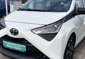 Toyota Aygo (X) 160.000 km 6.999 &euro; Muenchen 81825