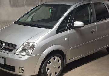 Opel Meriva 221.242 km 1.290 &euro; Germering, GKSt 82110