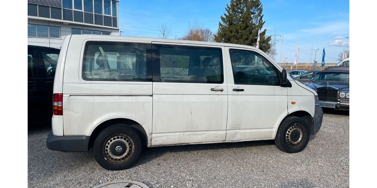 VW T5 Transporter 489.077 km 3.333 &euro; Eching bei München 85386