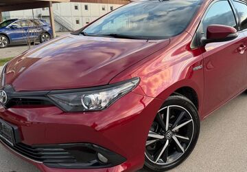 Toyota Auris 85.000 km 15.850 &euro; Neuching 85467