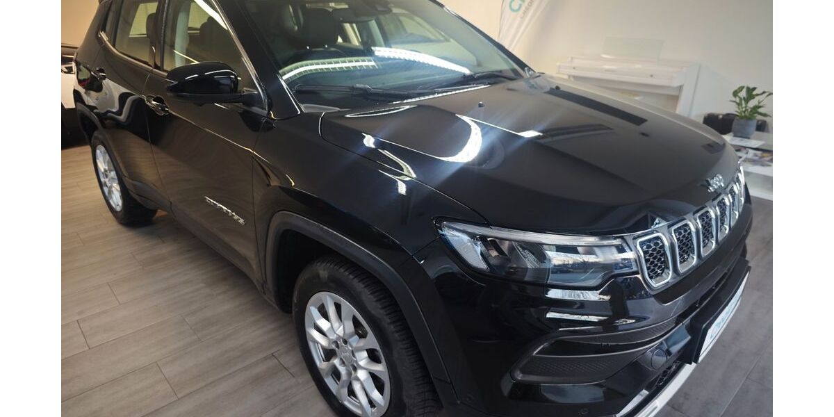 Jeep Compass 7.900 km 22.490 &euro; Fürstenfeldbruck 82256
