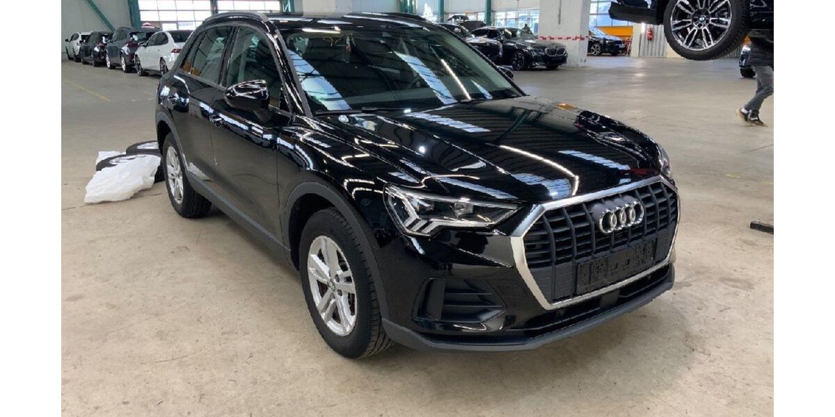 Audi Q3 79.778 km 24.900 &euro; München 80997