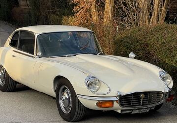 Jaguar E-Type 130.300 km 109.000 &euro; Grünwald 82031