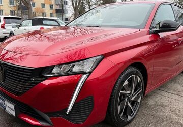 Peugeot 308 107.000 km 13.900 &euro; München 81243