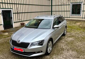 Skoda Superb 195.000 km 11.750 &euro; Höhenkirchen-Siegertsbrunn 85635
