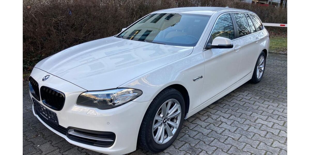 BMW 520 225.000 km 11.899 &euro; München 81241
