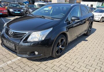 Toyota Avensis 173.922 km 6.300 &euro; München OT Trudering-Riem 81825