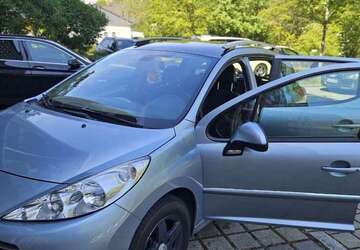 Peugeot 207 167.558 km 3.750 &euro; München, Landeshauptstadt 81543