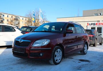 Skoda Fabia 50.000 km 7.490 &euro; München 81243