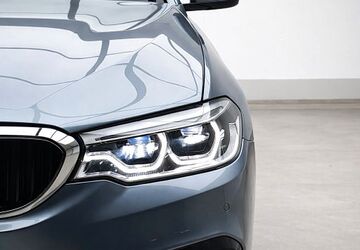 BMW 520 97.671 km 33.999 &euro; Aschheim 85609