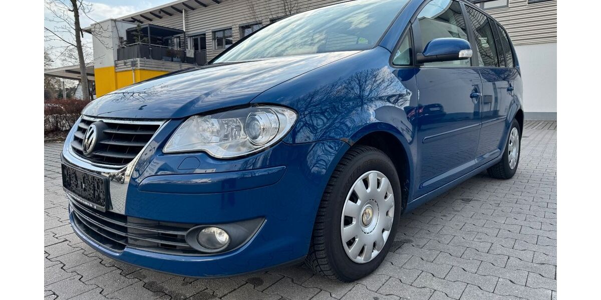 VW Touran 205.000 km 2.900 &euro; München 80687
