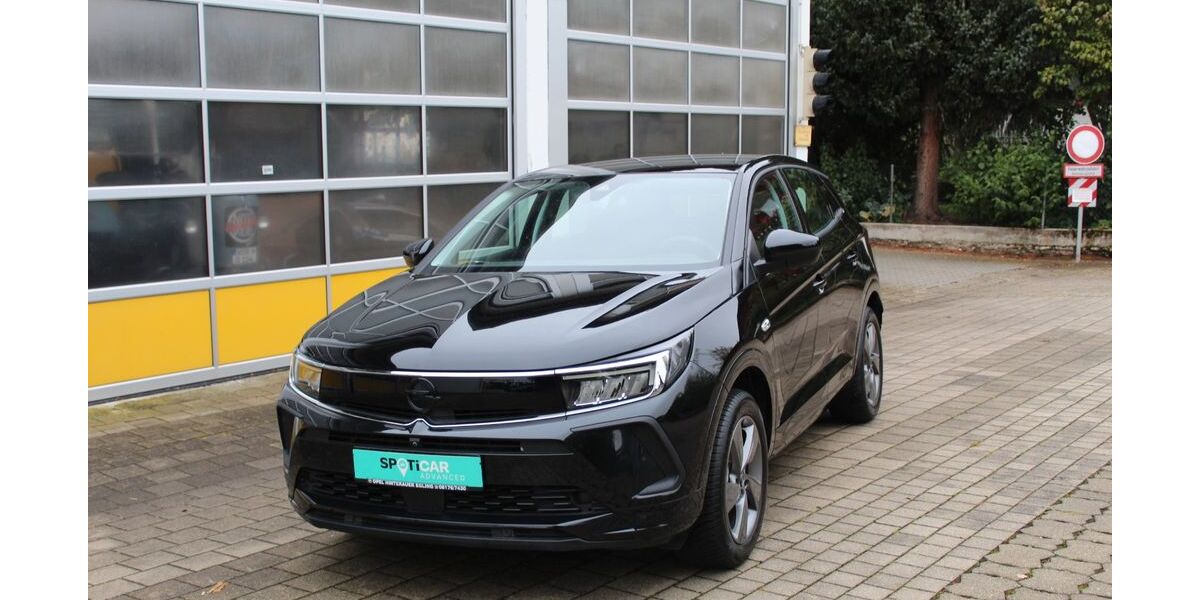 Opel Grandland (X) 8.600 km 26.500 &euro; Egling 82544