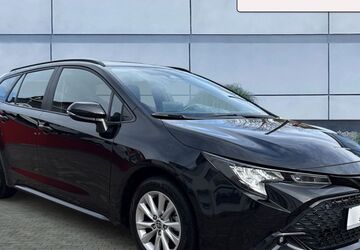 Toyota Corolla 19.037 km 26.880 &euro; Ismaning 85737