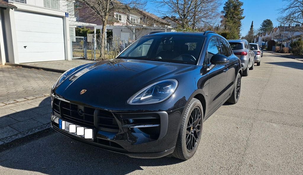 Porsche Macan 92.000 km 55.900 &euro; München 81739
