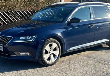 Skoda Superb 320.000 km 8.900 &euro; München 80689