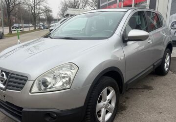 Nissan Qashqai 273.000 km 3.900 &euro; München OT Trudering-Riem 81825