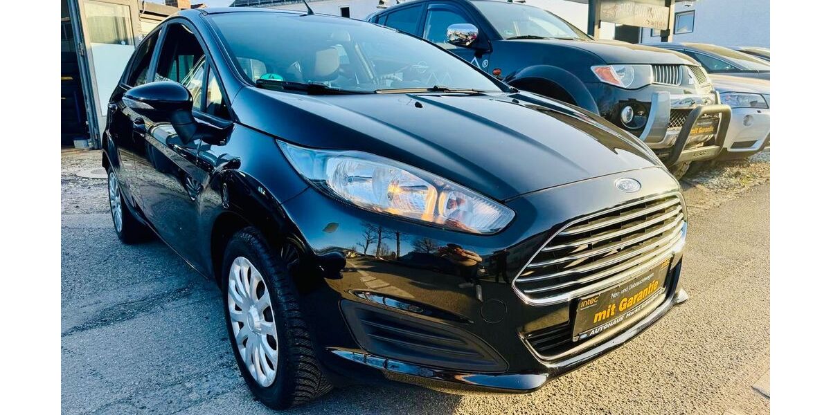 Ford Fiesta 172.000 km 4.650 &euro; München 81825
