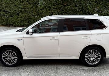Mitsubishi Outlander 150.000 km 16.980 &euro; München 81827