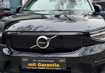 Volvo XC40 98.604 km 22.900 &euro; München 80935