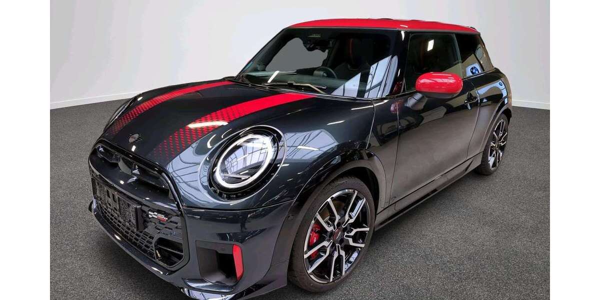 Mini John Cooper Works 2.849 km 39.345 &euro; München 80788