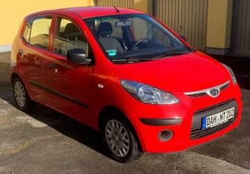 Hyundai i10 146.300 km 2.490 &euro; Dachau 85221