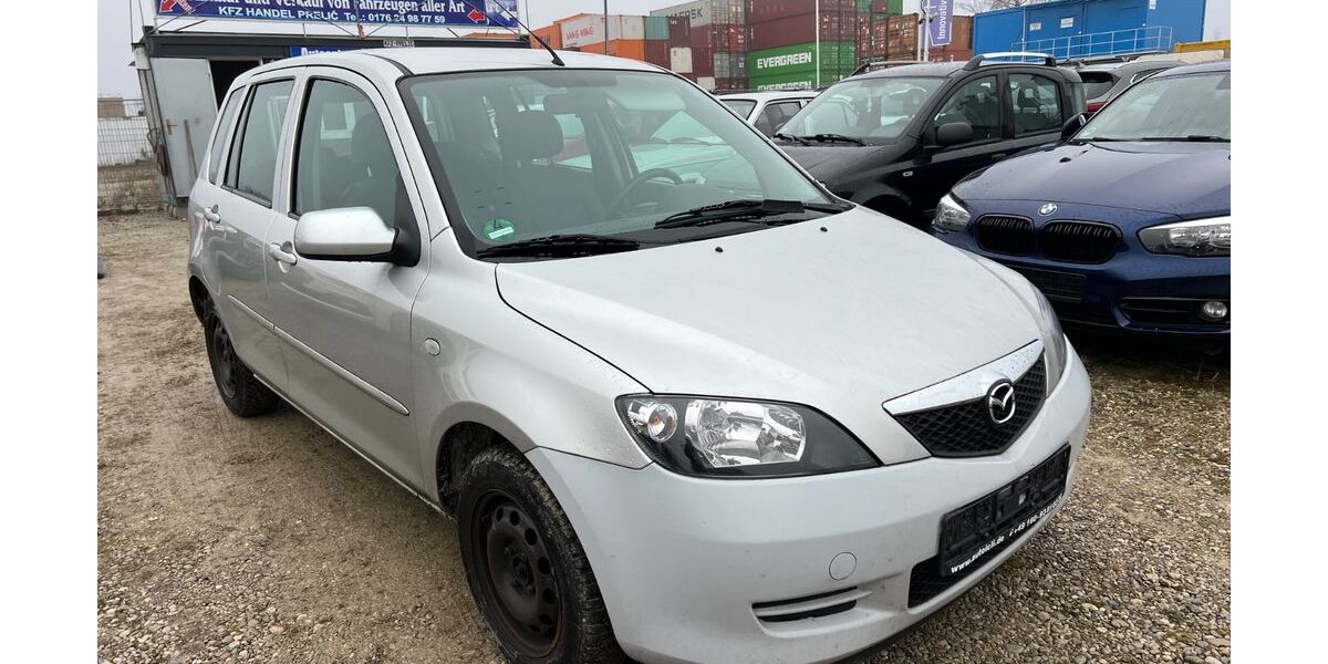 Mazda 2 125.000 km 999 &euro; München 81829