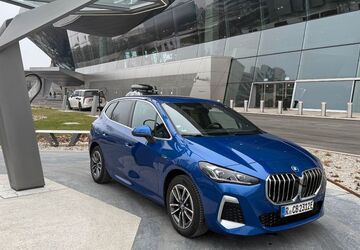 BMW 225 Active Tourer 42.000 km 34.799 &euro; München 80339