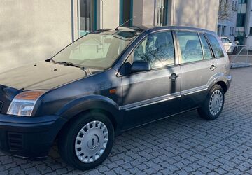 Ford Fusion 210.000 km 1.500 &euro; Haar 85540
