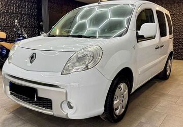 Renault Kangoo 252.261 km 3.990 &euro; München 81825