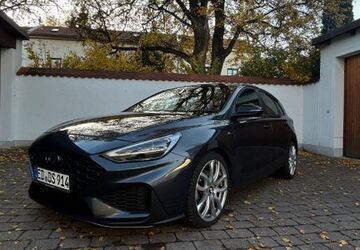 Hyundai i30 80.000 km 19.000 &euro; München 81927
