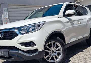 SsangYong Rexton 100.000 km 17.990 &euro; München 81243