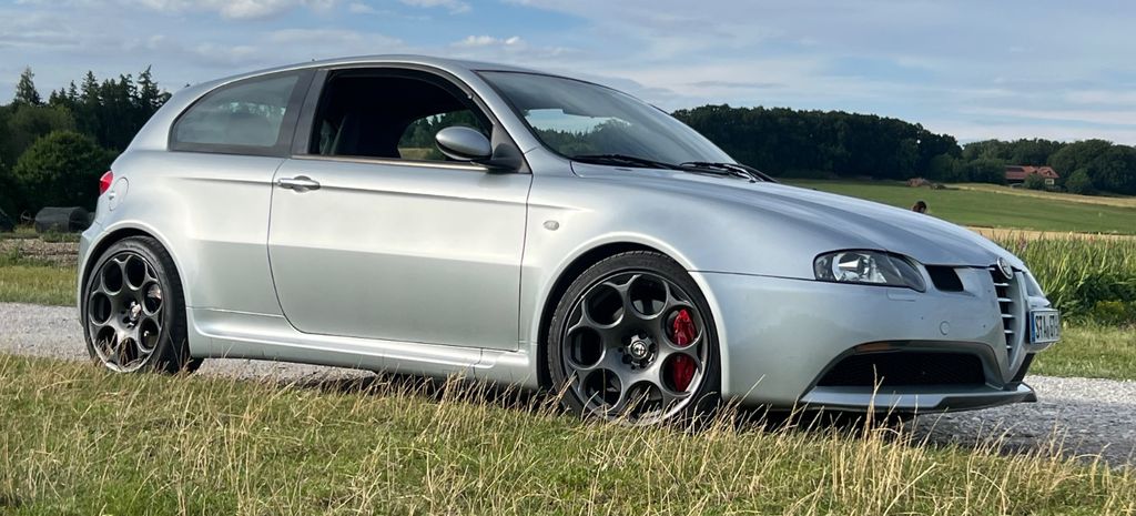 Alfa Romeo 147 24.900 km 35.500 &euro; Pöcking 82343