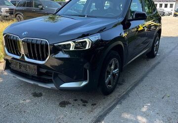 BMW X1 80.000 km 33.900 &euro; München 81243
