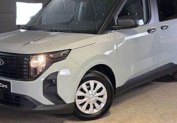 Ford Transit Courier 3.600 km 26.999 &euro; München 81677