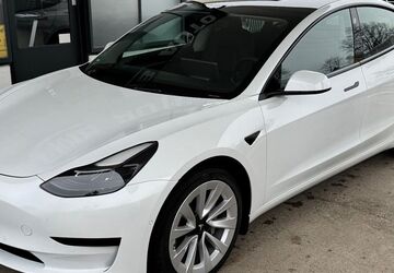 Tesla Model 3 45.800 km 22.900 &euro; München 80939