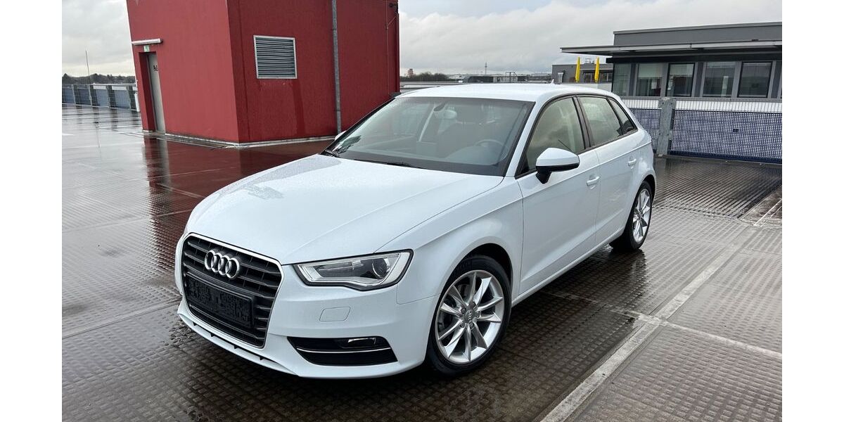 Audi A3 127.803 km 13.190 &euro; München 81829