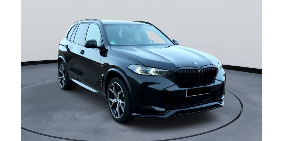 BMW X5 52.700 km 79.900 &euro; MÜNCHEN 81243