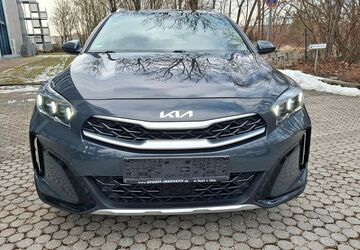 Kia XCeed 62.200 km 18.999 &euro; München 81829