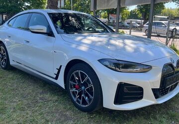 BMW i4 67.000 km 33.900 &euro; München 81243