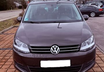 VW Sharan 147.005 km 11.900 &euro; Germering 82110