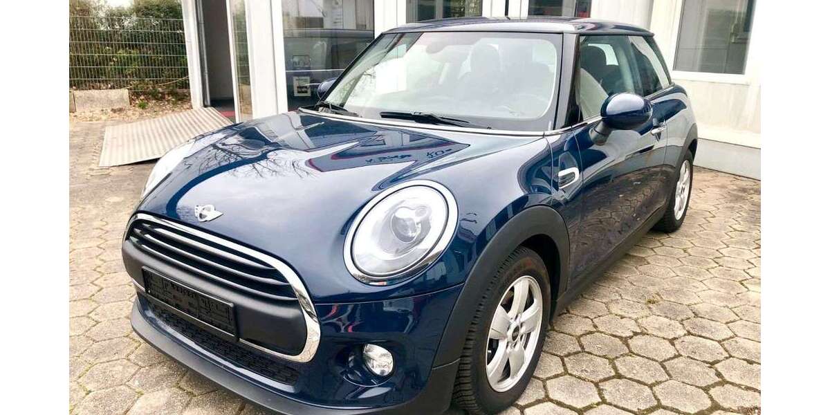 Mini One 42.600 km 12.350 &euro; München 81825