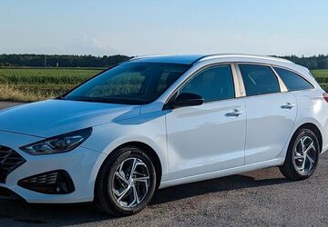 Hyundai i30 72.000 km 13.900 &euro; Hohenbrunn 85652