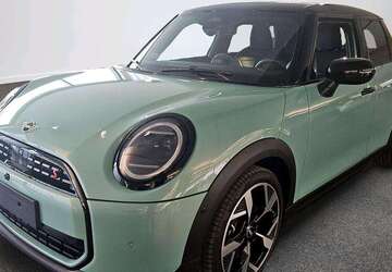 Mini Cooper S 1.941 km 36.132 &euro; München 80788