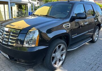 Cadillac Escalade 201.000 km 12.890 &euro; München 80939